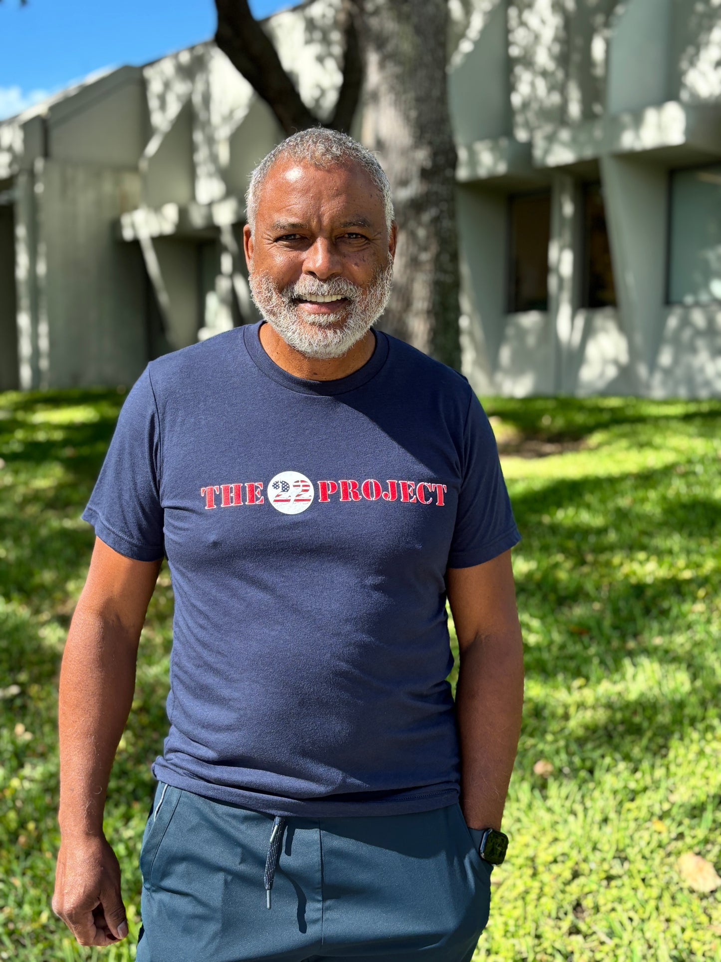 22P Navy Short Sleeve District® Perfect Tri® Tee Crewneck T-Shirt